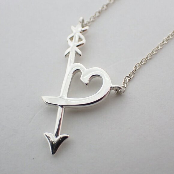 TIFFANY Authentic Silver Heart Necklace - Picture 9 of 10